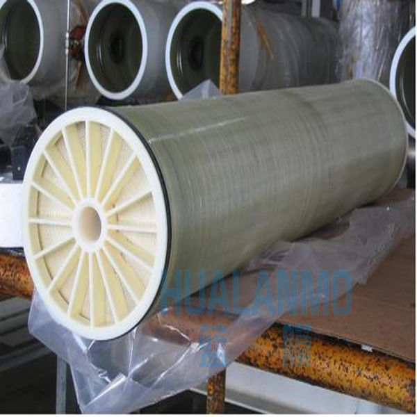 海德能SWC5-LD-4040膜在海水淡化领域中使用，表面会滋生什么物质？